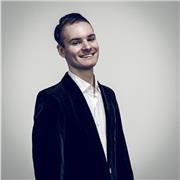 Ich kann Nachhilfeunterricht in Deutsch, Englisch und Russisch für Anfänger geben. Dabei verwende ich moderne Unterrichtsmethoden